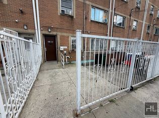 168-70 93rd Ave #1, Jamaica, NY 11433