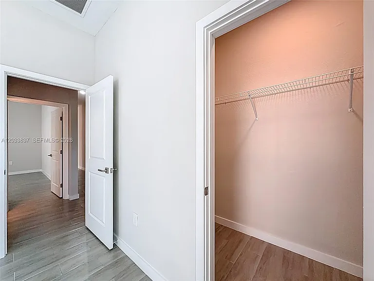 410 NW 41st St #410 — Photo 16