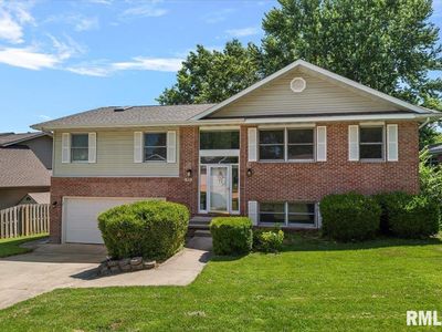 42 Royal Rd, Springfield, IL, 62702