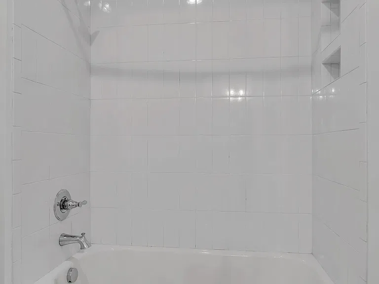 1016B 13th Ave S — Photo 30
