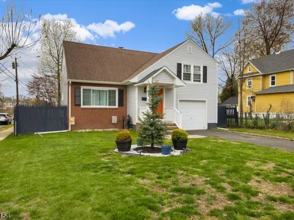 234 Aldene Rd, Roselle Boro, NJ 07203