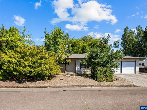 2617 Fulton St SE, Albany, OR 97322