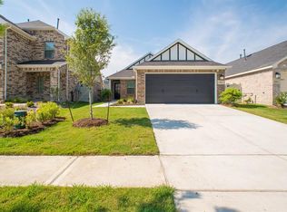 10626 Whitejacket Dr, Conroe, TX 77385