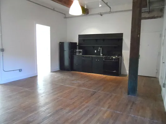 Rented by DSA Realty | media 29