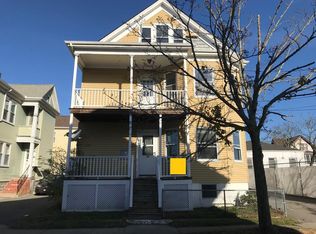 19 Glennon St, New Bedford, MA 02745