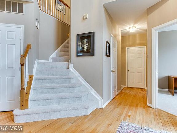 3rd image of 8006 Brandt Ct