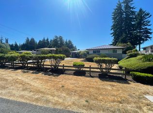 9128 207th Pl SW, Edmonds, WA 98026