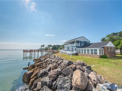 154 Riverside Dr, Deltaville, VA, 23043