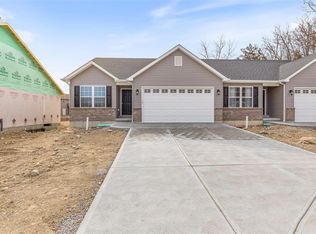 425 Harry Truman Ct, Festus, MO 63028