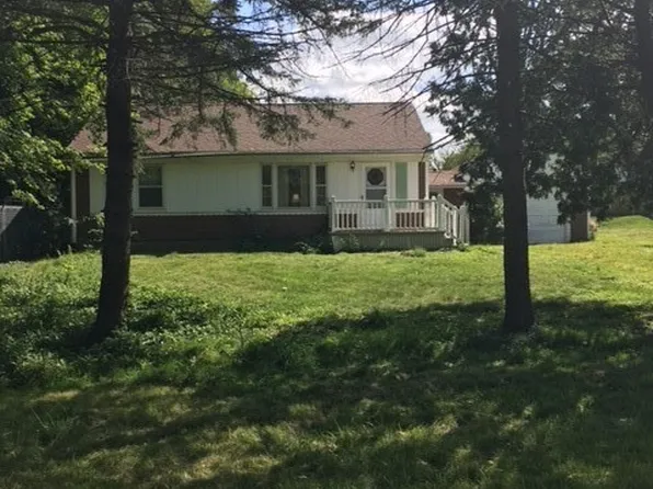 760 Fairview St, Ravenna, OH 44266