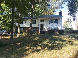 107 Wills Rd, Advance, NC 27006