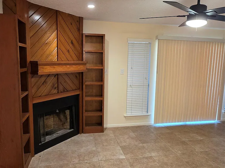 12755 Mill Ridge Dr #402 — Photo 10