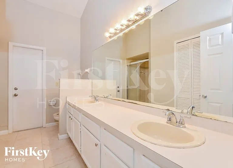 2943 Mallorn Way — Photo 11