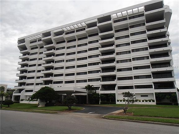 2nd image of 30 Turner St APT 602