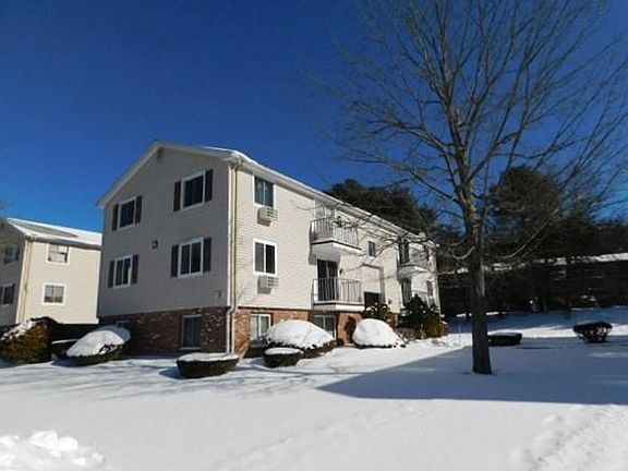 5th image of 8 Royal Dane Dr APT 68
