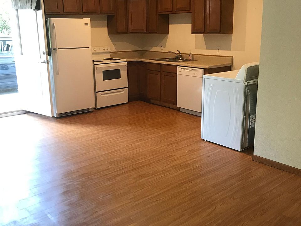 2nd image of 14018 Mermill Rd