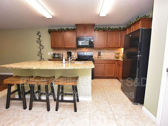 3rd image of 5843 Great Salt Ct