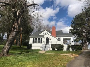 100 N Chestnut St, Morganton, NC 28655