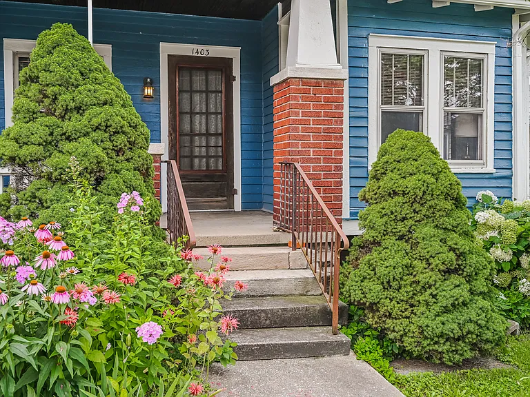 1403 S Walnut St — Photo 14