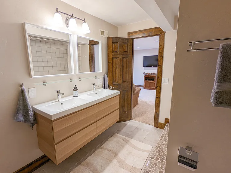 1228 Palmers Dr #HS — Photo 15