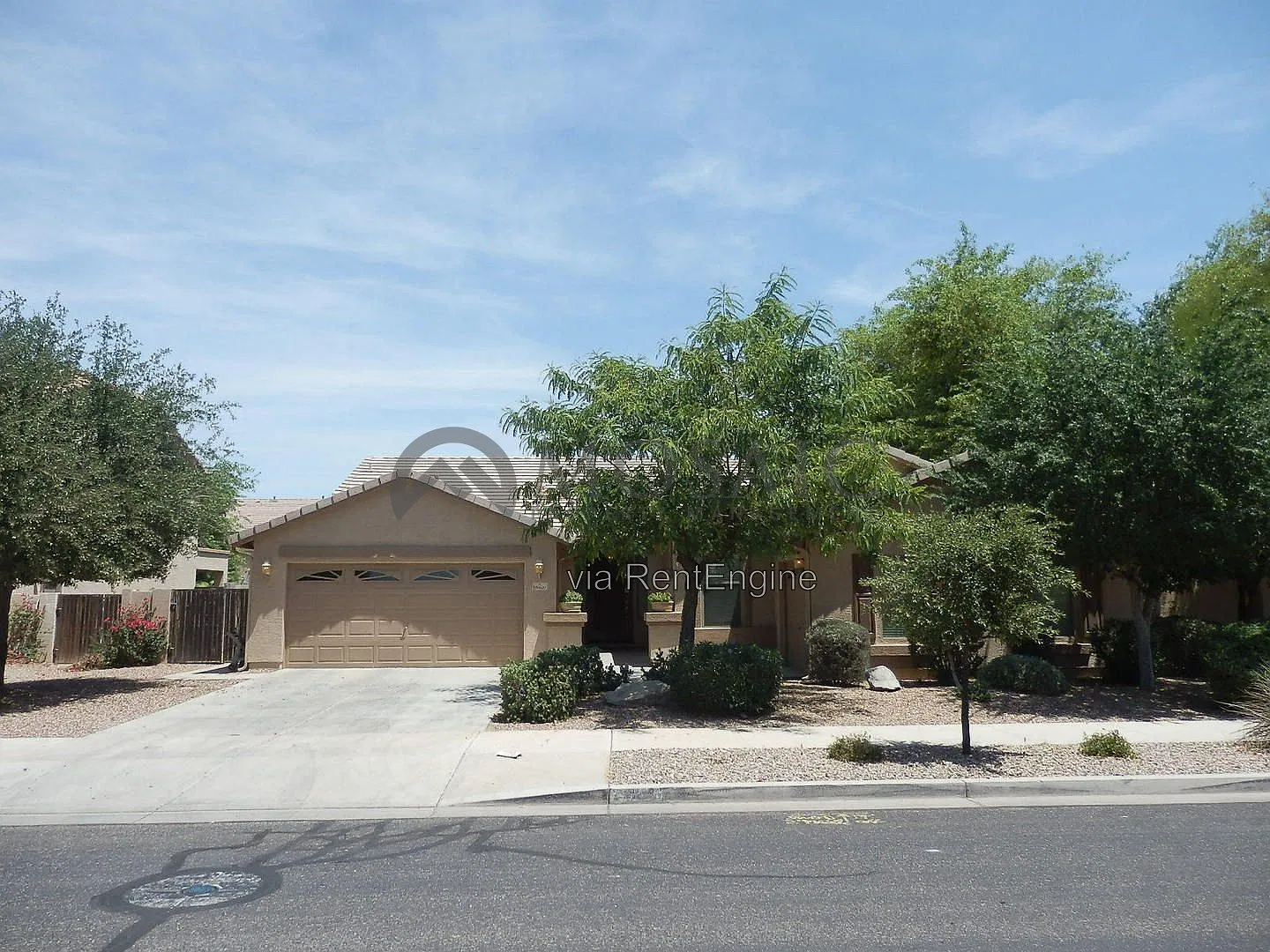 4 bed, 2.5 bath, 2388 sqft, $2,375 — Photo 1