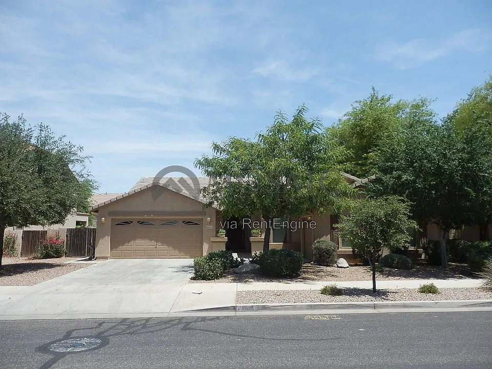 18420 E Oak Hill Ln