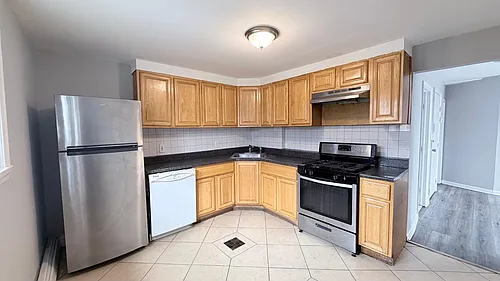 2224 E Edgar Rd Photo 1