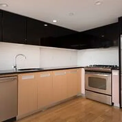 Rented by Bold New York | media 3