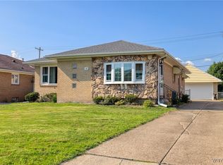 36 Saint Marys Dr, Lackawanna, NY 14218