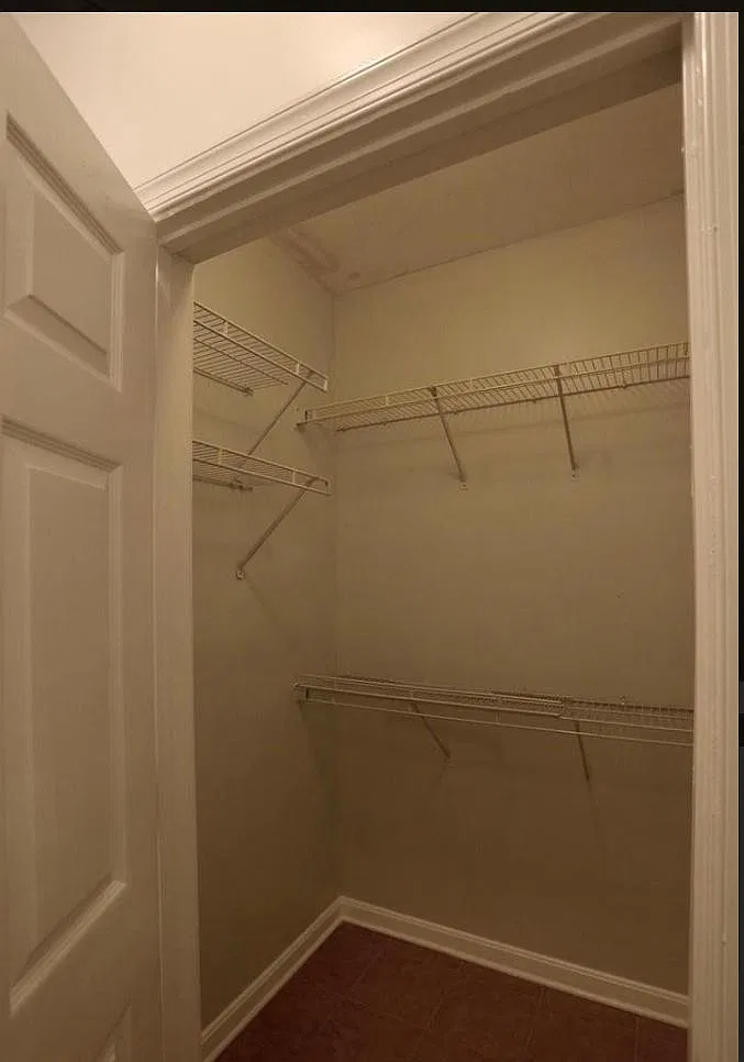 4551 Strutfield Ln — Photo 3