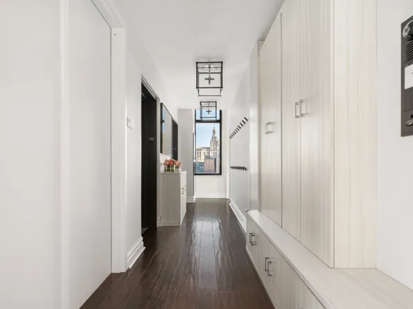 143 Reade Street image 6 of 29