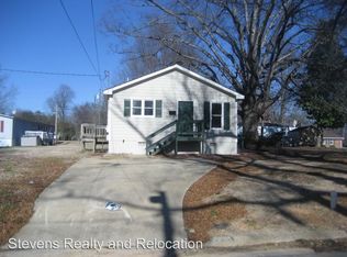 413 E Spring St, Wake Forest, NC 27587