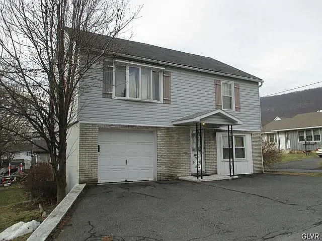 101 Acker St — Photo 1