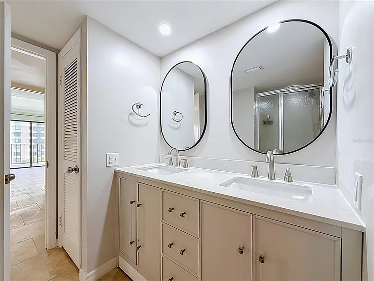 1480 Gulf Blvd #611 — Photo 39