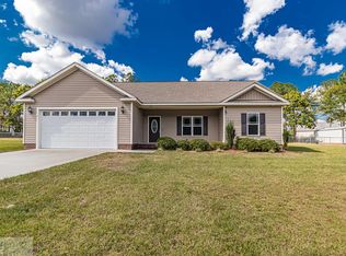 104 Springside Ct, Seven Springs, NC 28578