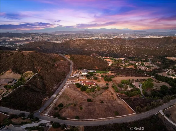 21977 Paseo Chico, Murrieta, CA 92562