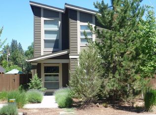20278 Badger Rd, Bend, OR 97702