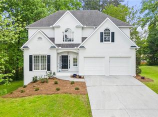 5770 Rives Dr, Alpharetta, GA 30004