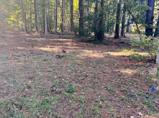 26 Harbor Ct, Montross, VA 22520