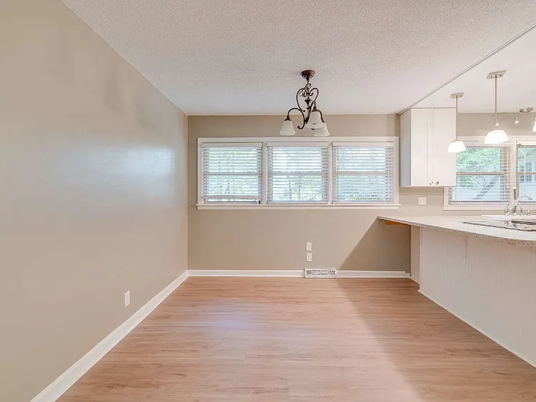 2026 Jefferson Dr — Photo 22