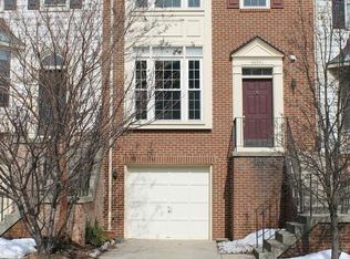 46941 Rabbitrun Ter, Sterling, VA 20164