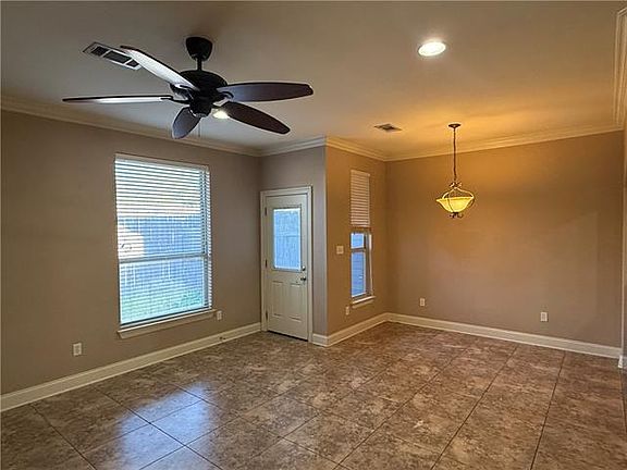 5th image of 19025 Aiden Ln APT B