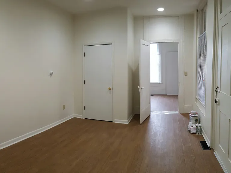 2707 S Madison St #4 — Photo 7