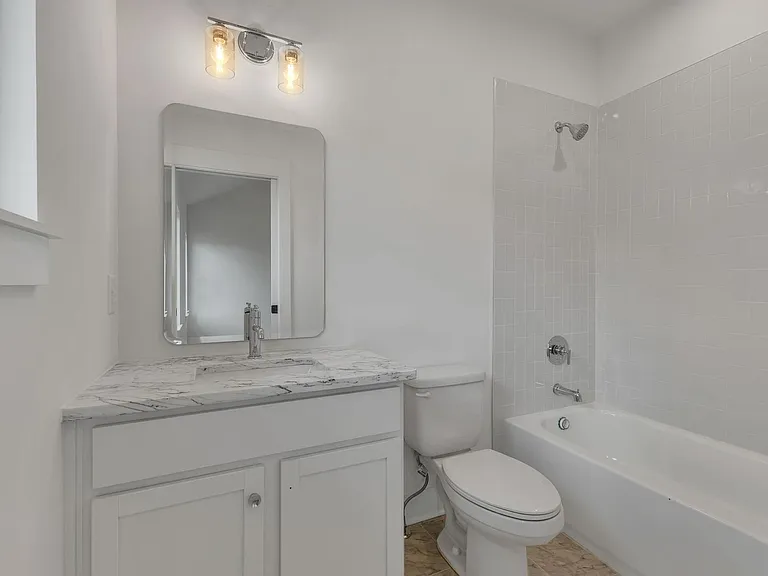 5917 Robertson Ave — Photo 31