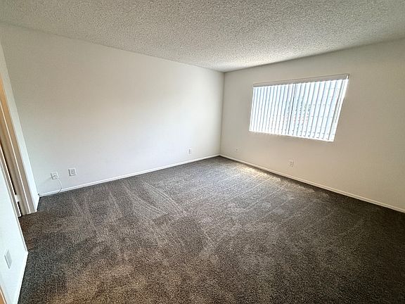 5th image of 10926 Huston St APT 207