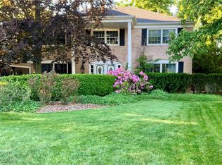 18162 Fawn Cir, Strongsville, OH 44136