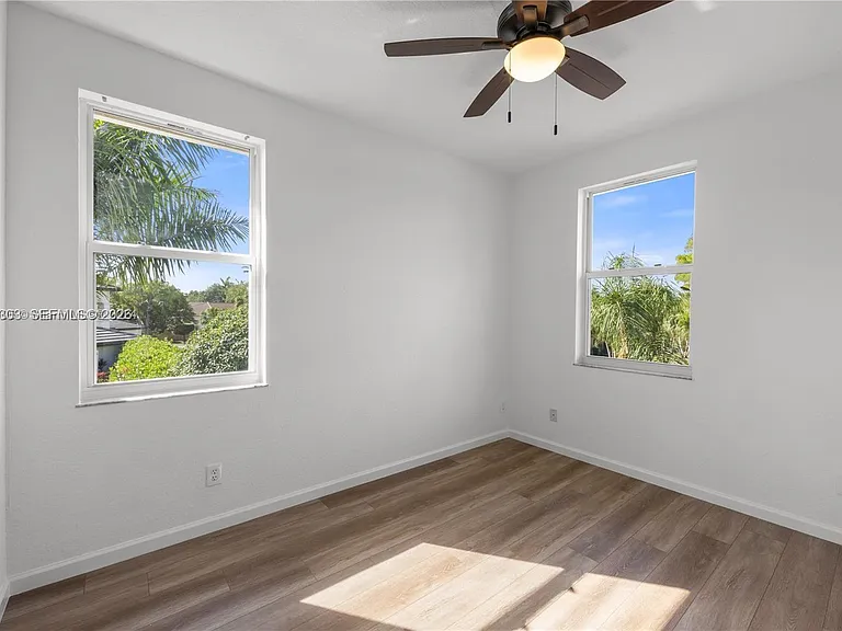 16449 SW 84th Pl — Photo 50