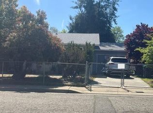 1307 Deborah Dr, Red Bluff, CA 96080