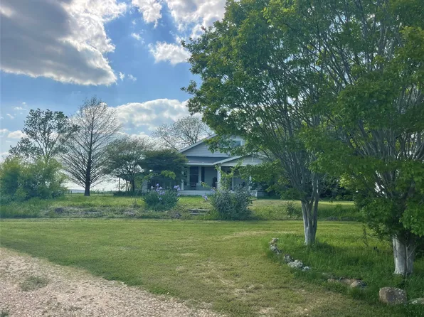 1421 Airport Rd, Sulphur Springs, TX 75482