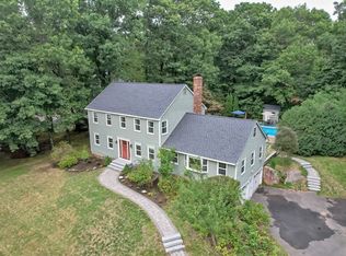 15 Anthony Cir, North Attleboro, MA 02763